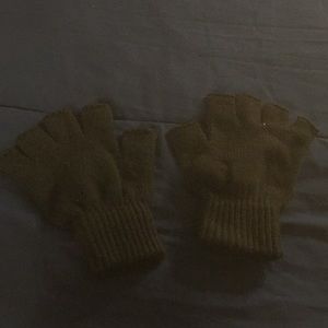 Black H&M gloves